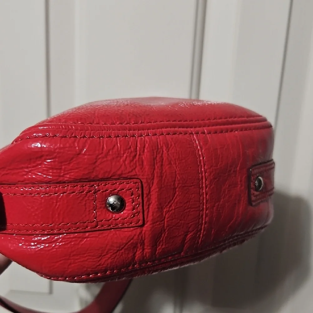 Coach patent Leather red Shoulder Bag Zoe EUC